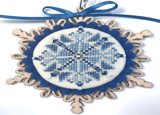 Blue Snowflake Ornament Kit